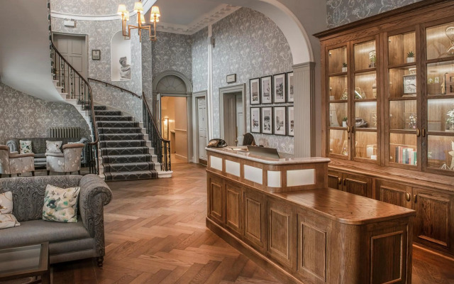 De Vere Beaumont Estate