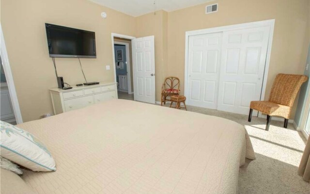 Sandpiper Cove Tennis Villas by Holiday Isle