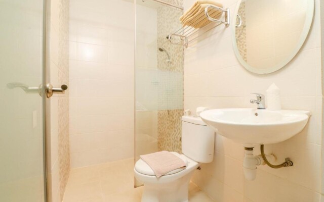 Lovina Inn Hotel Batam
