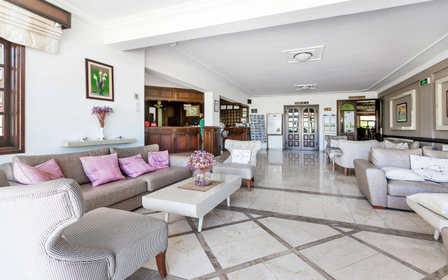 The Ship Inn Hotel and Villas