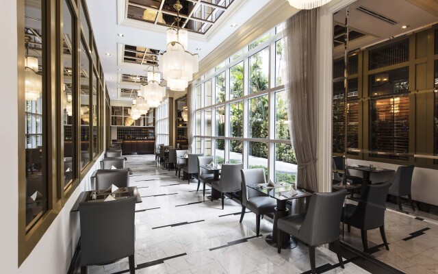 Grande Centre Point Ratchadamri Hotel