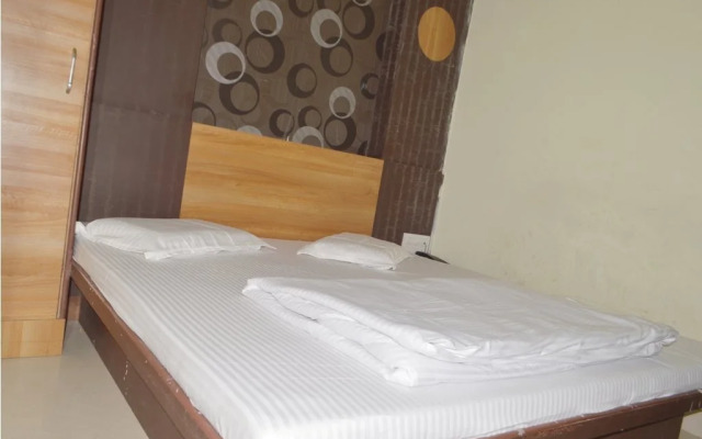 Hotel Sukh Suvidha Inn
