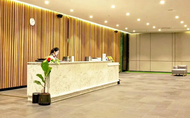 The Srivaree Airport Hotel
