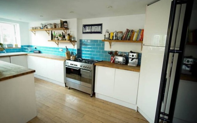 3 Bedroom House With Garden