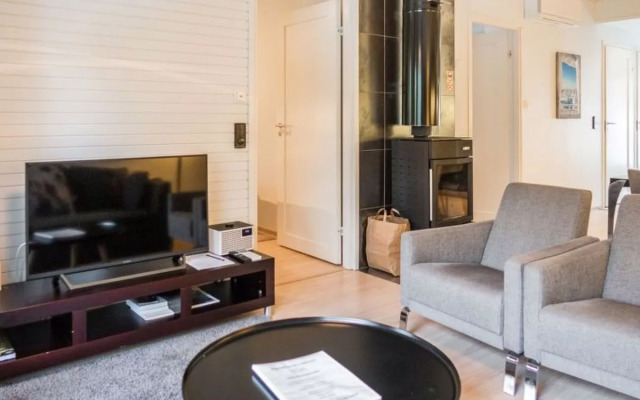 House Iida 31 Terracina