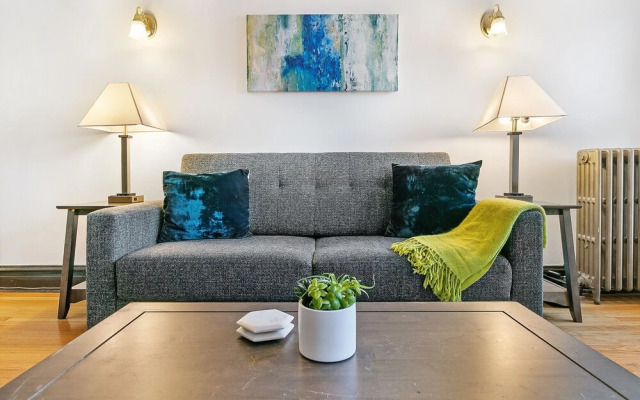 Welcoming & Trendy 1BR Apt in Larchmont