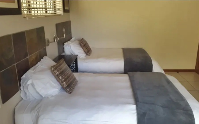 Crystalvilla Guesthouse