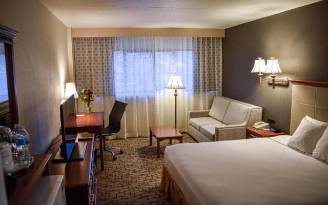 Comfort Inn & Suites Downtown Tacoma