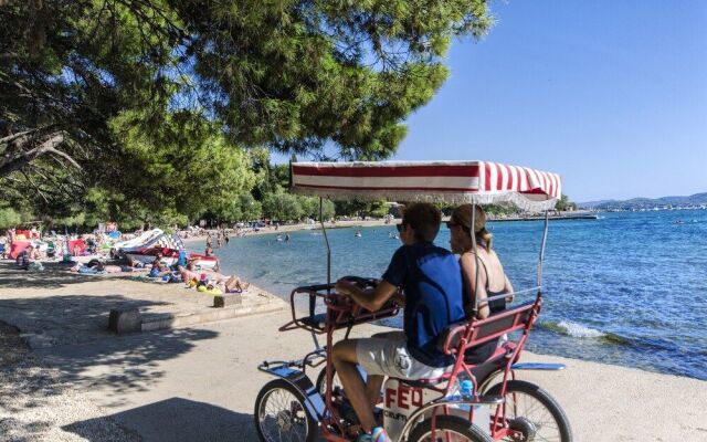 Apartments and Rooms Summercity Life