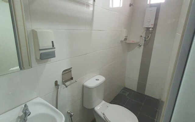 OYO 90177 Byond Hotel