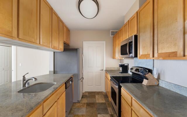 Bellevue Spacious 2BD 2BA Apartment