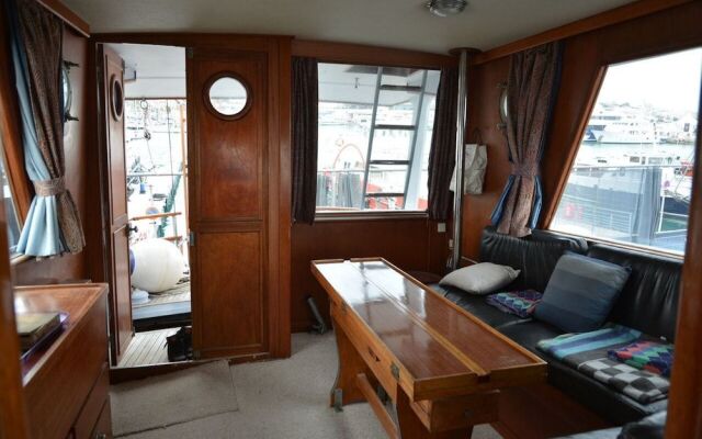 Yacht Germinal Honfleur