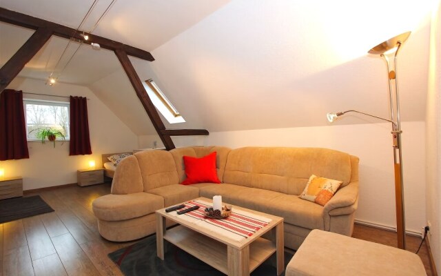 Private Apartment Am Kanal