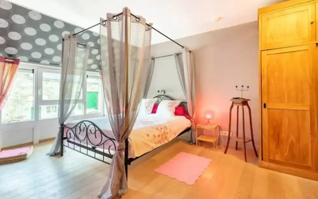 Room-tranquil Retreat in Hamoir, Belgium