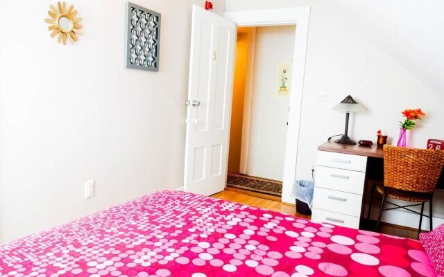 Amory Guest House