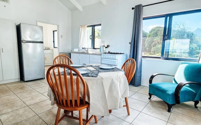 Toreaiva Beachfront Studios