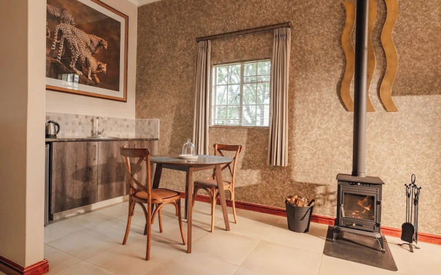 Monkey Thorn Lodge & Wellness Spa