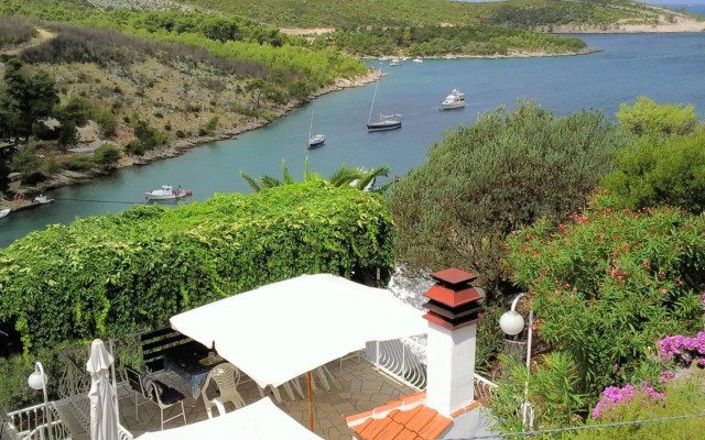 Apartments Villa Sonia & Teo Hvar