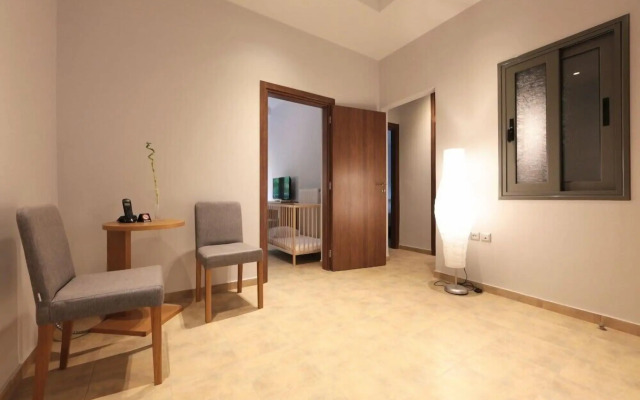 Meni Apartments Hotel