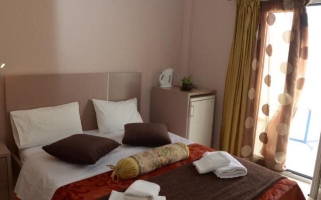 Fantastic Hotel 1