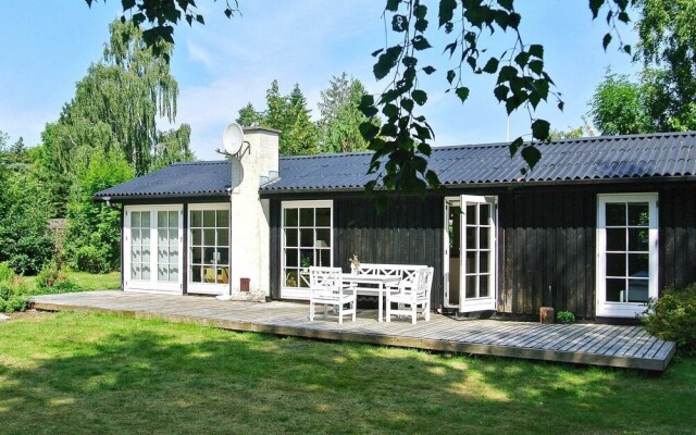 Modern Holiday Home in Hornbæk With Private Whirlpool