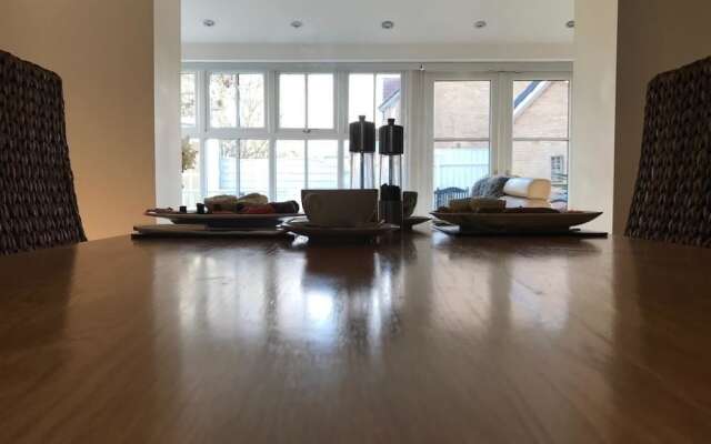 Buttercup House Bed and Breakfast