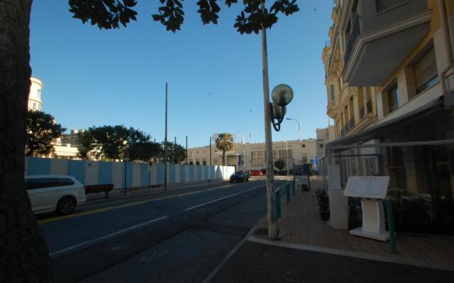 Appartement Menton, 2 pièces, 4 personnes - FR-1-196-200