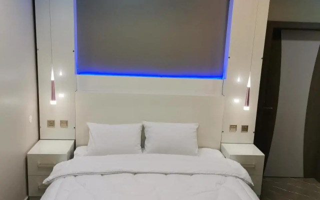 Marina Suhar Hotel