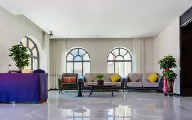 Burqin Luwang Hotel