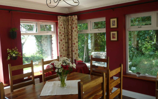 Eagles Nest Bed & Breakfast