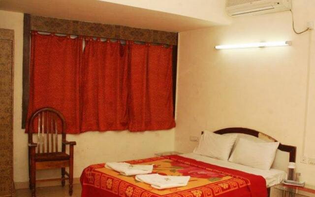 Hotel Sharq Residency