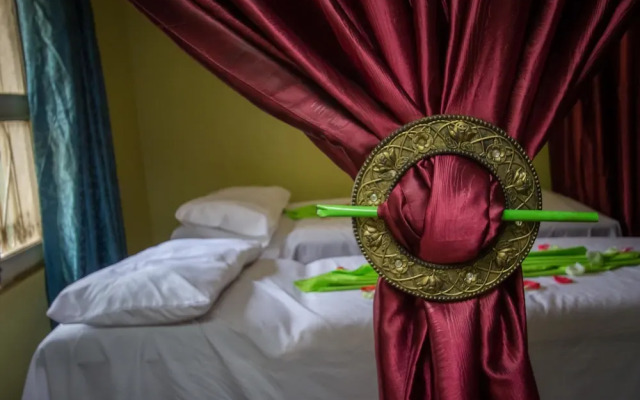 Travel Hotel