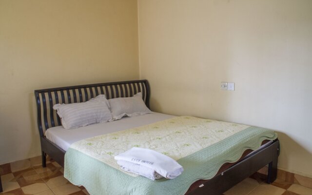 Rays Hotel