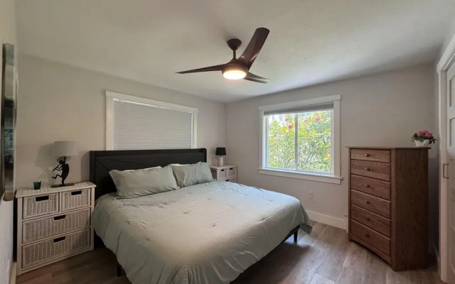 819 Napoli Lane