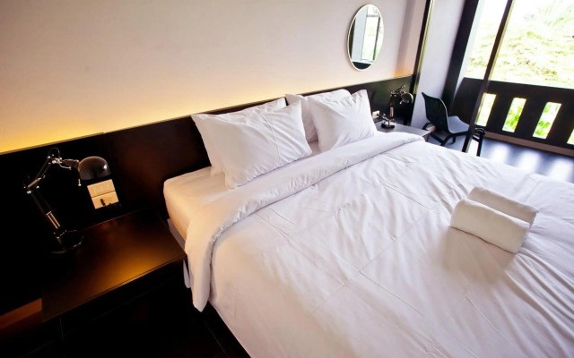 BED Phrasingh Hotel - Adults Only