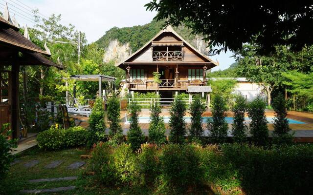 Boutique Village Hostel