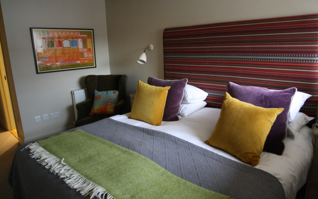 The Falstaff Hotel