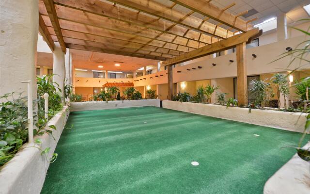 Pine Lake Resort and Banquets