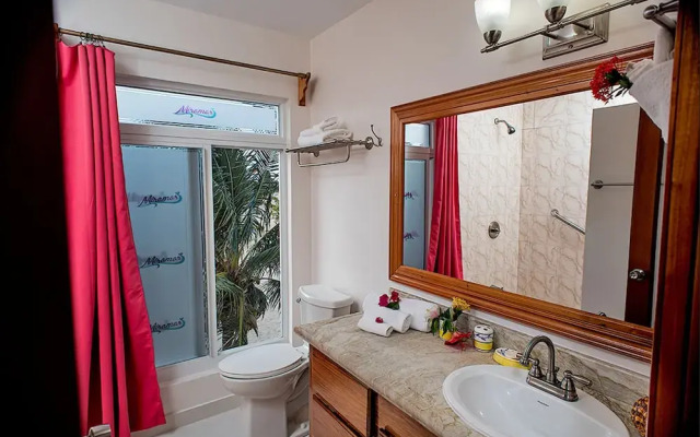 Miramar Apartments