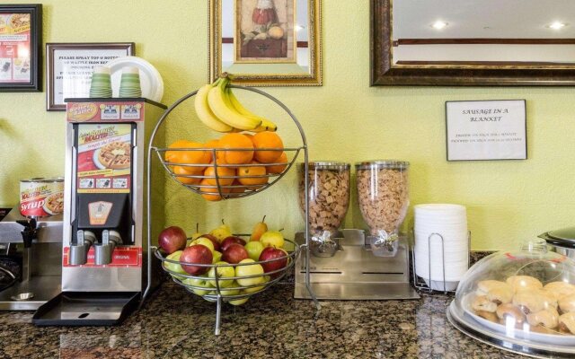 Best Western Ingleside Inn & Suites