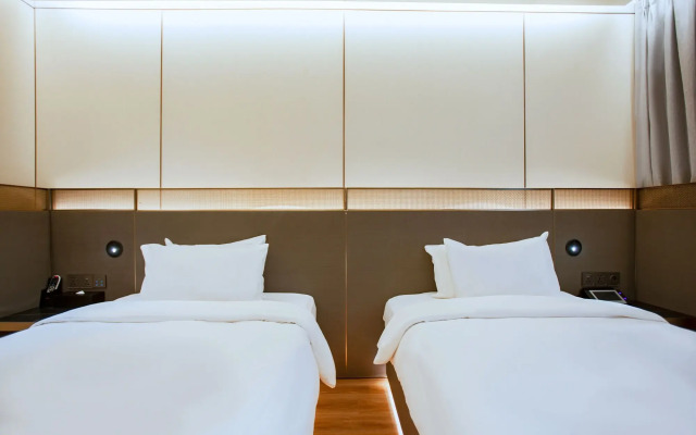 L&L Jeju Hotel