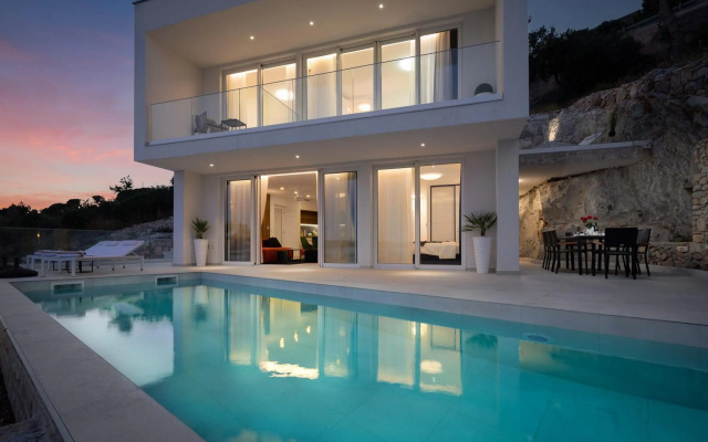 Villa Adria View with Heated Pool II