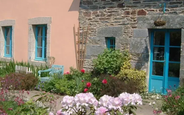 Chambres et Jardin dhôtes le Presbytère