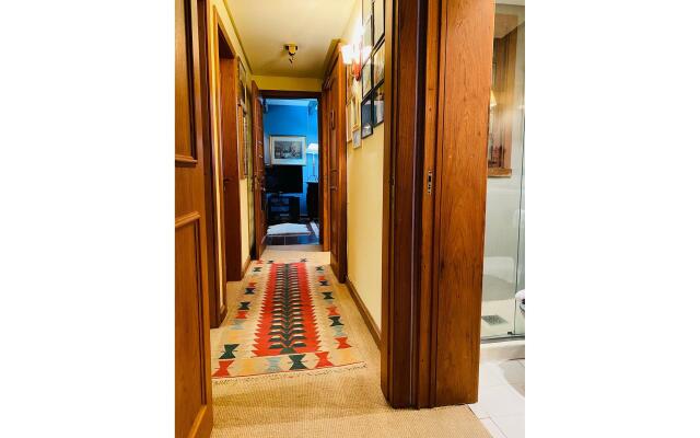 MRG - Elegante 2D - Próximo ao Lago Negro