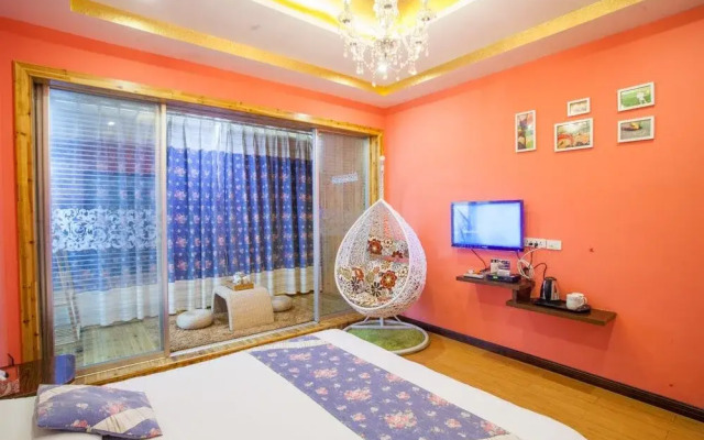 Wuzhen Times Town Theme Inn
