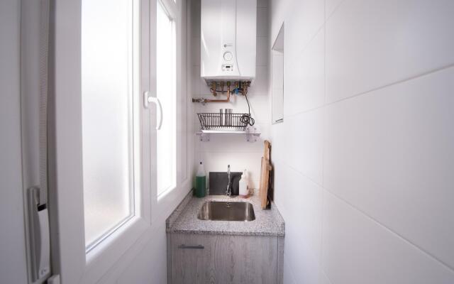 M (Aca11) Estudio 4 Pax