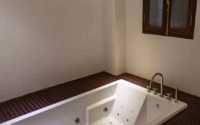 Chitchareune Mouangluang Hotel