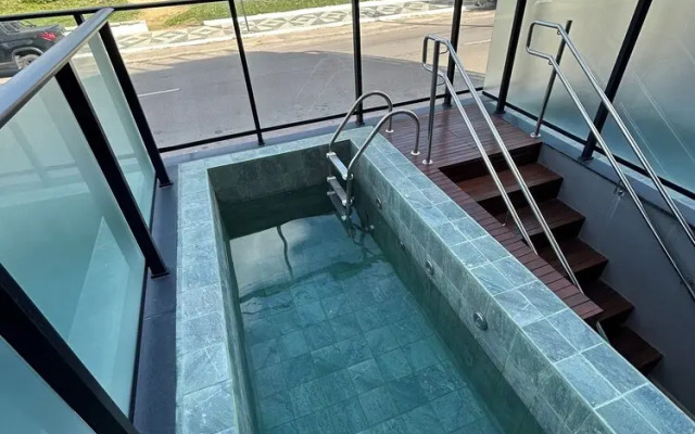 Melhores Flats - Piscina privativa