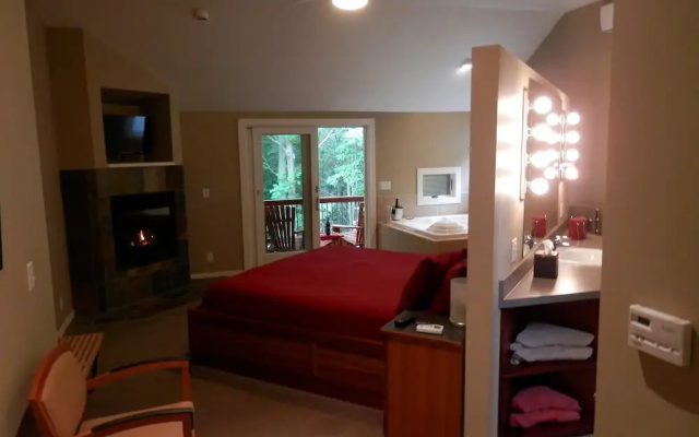 Pigeon Creek Inn
