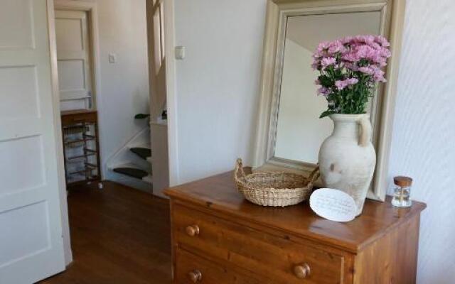 Perfectly located private room Oaks and Beeches